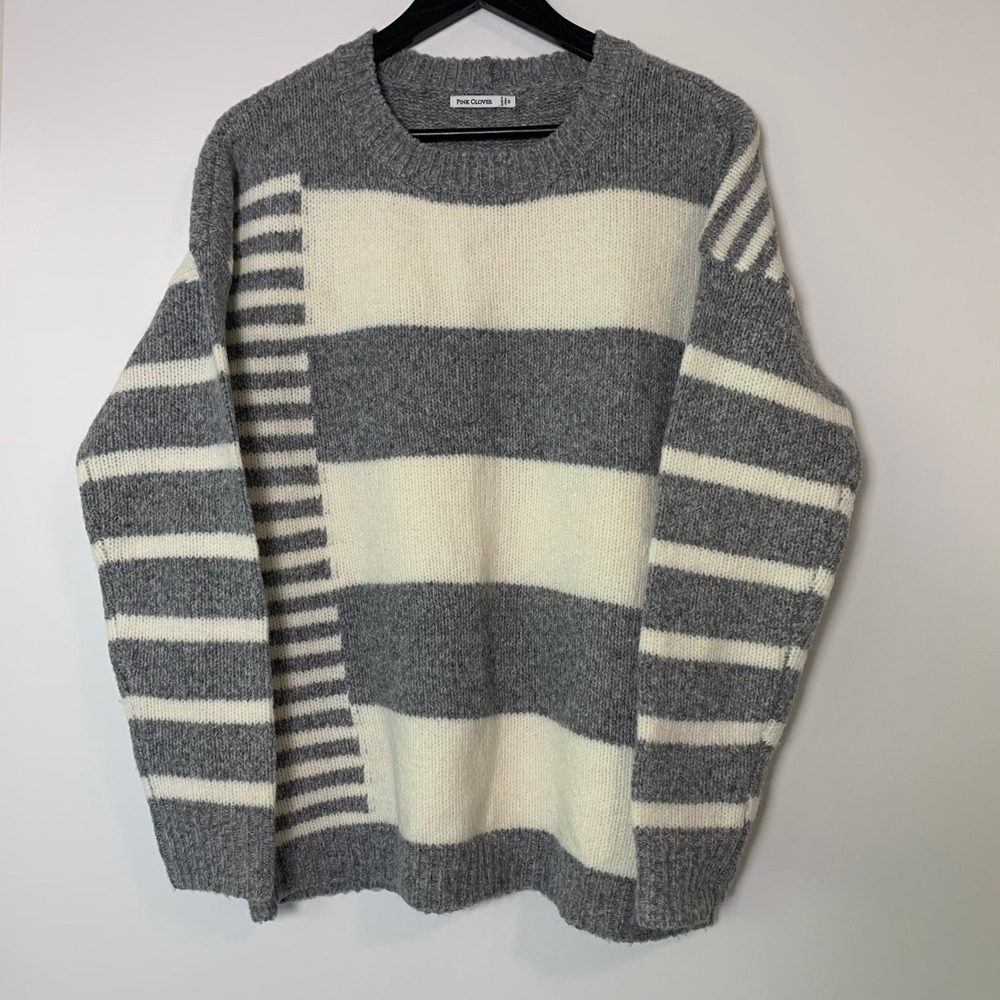Pink Clover Sweater Womens M Geometric Grey Cream Striped Crewneck Knit Top